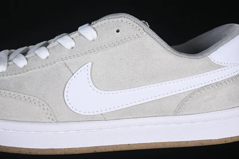 All categories Nk SB Dunk series Nike SB Fc Classic campus sneakers Nike SB Fc Classic Nike autumn and winter campus casual sneakers 909096-111
